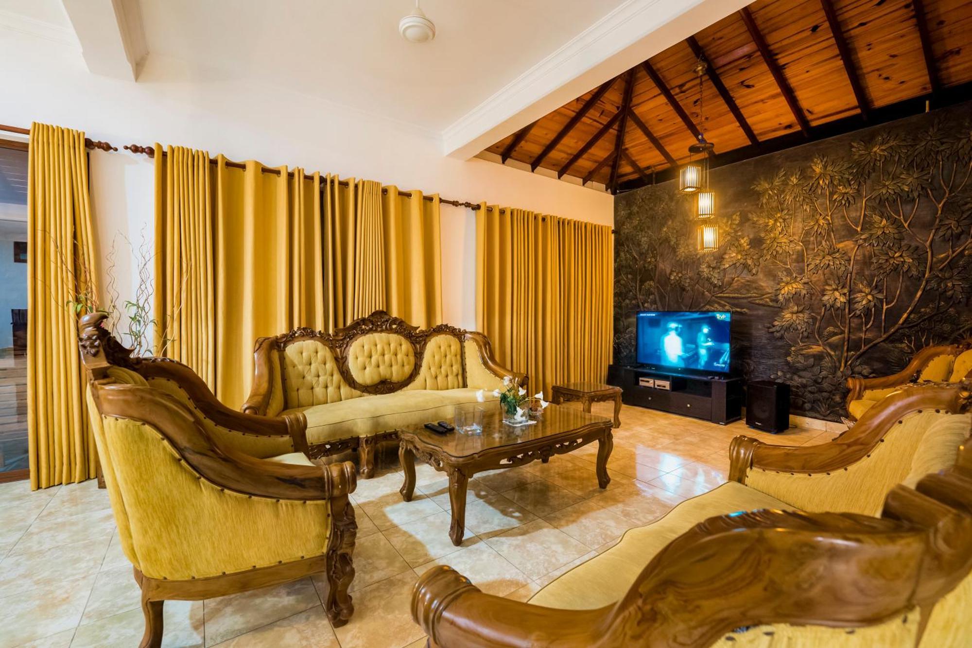 Thithi'S Palace Mirissa Ngoại thất bức ảnh