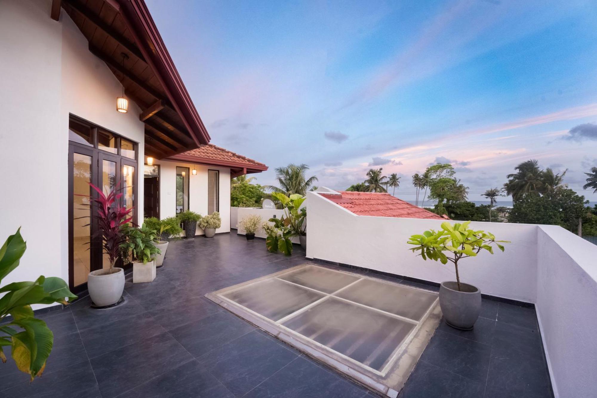 Thithi'S Palace Mirissa Ngoại thất bức ảnh