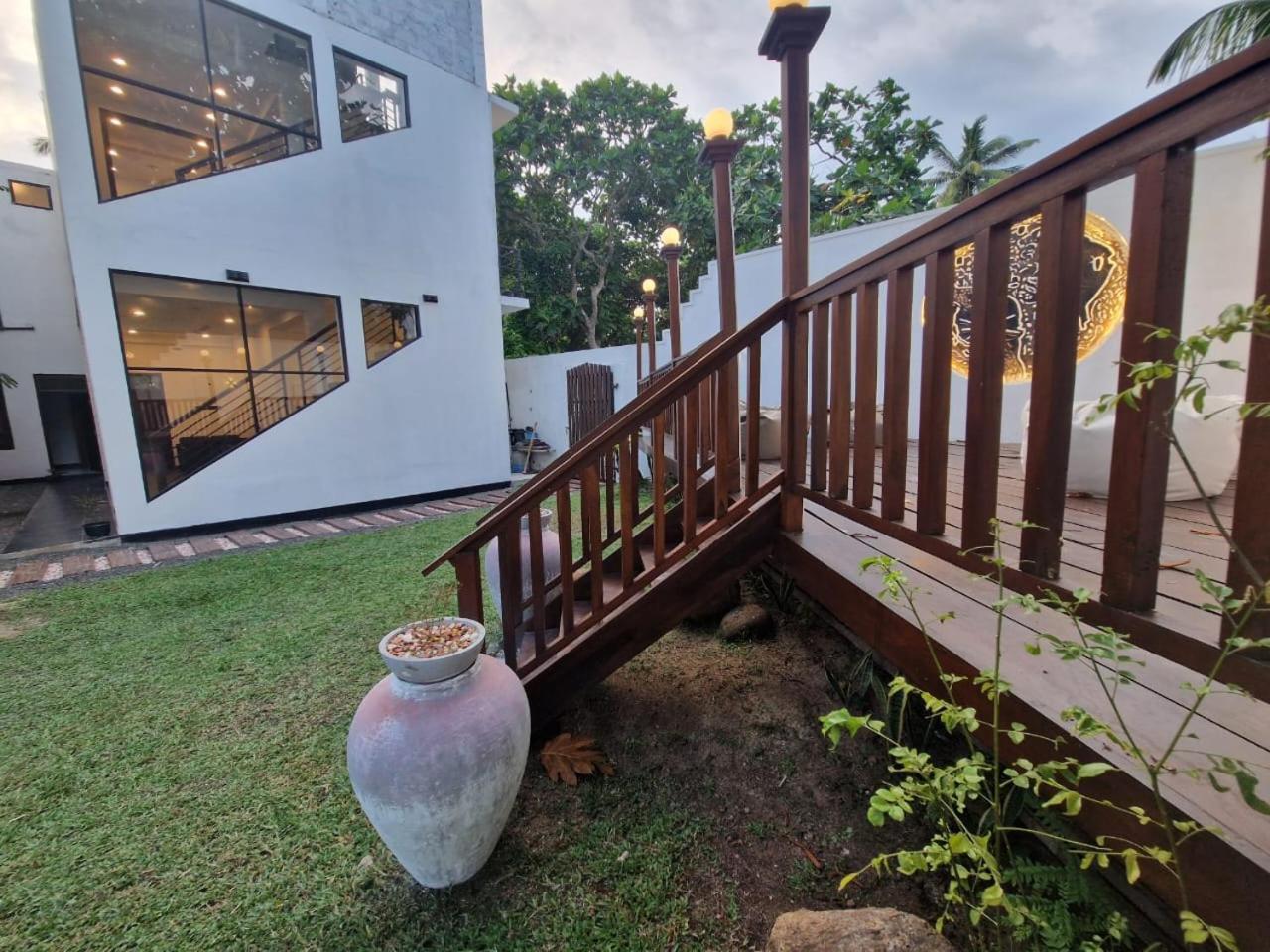 Thithi'S Palace Mirissa Ngoại thất bức ảnh